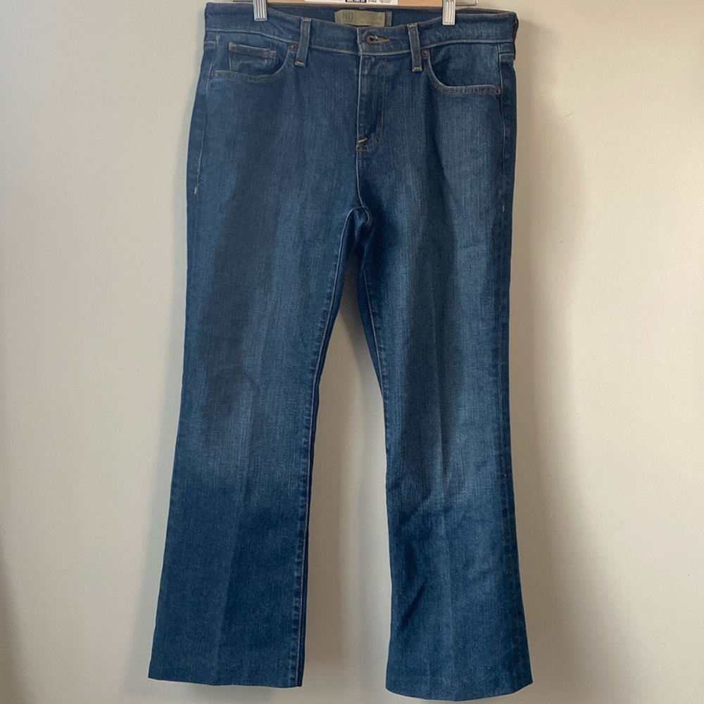 Old Navy Just Below Waist Boot Cut size 10 27”inseam